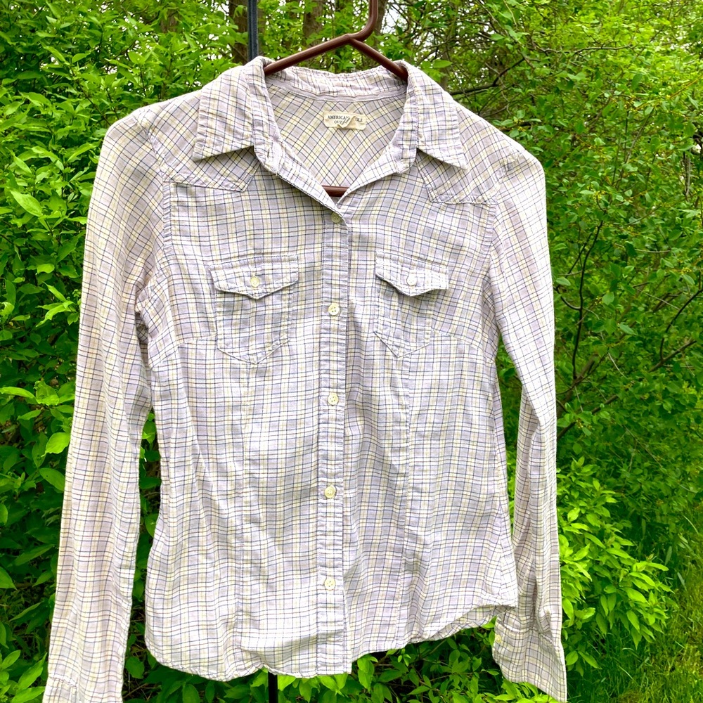 American Eagle button up